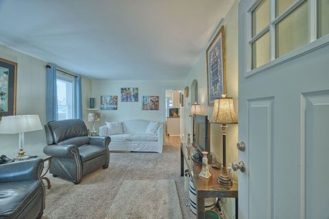 Tiny photo for 114 E 17th St, Hibbing, MN 55746 (MLS # 6123377)