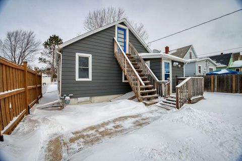 Tiny photo for 114 E 17th St, Hibbing, MN 55746 (MLS # 6123377)