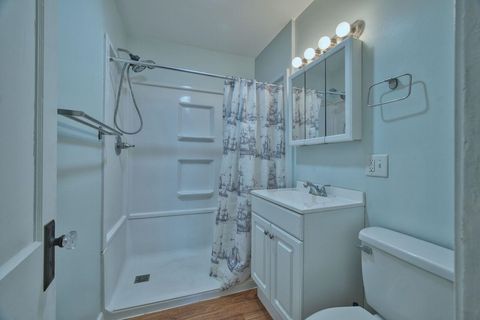 Tiny photo for 114 E 17th St, Hibbing, MN 55746 (MLS # 6123377)