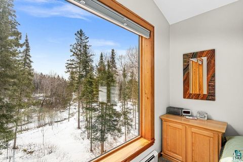 Tiny photo for 1504 Homestead Dr, Duluth, MN 55804 (MLS # 6124426)