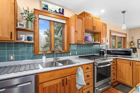 Tiny photo for 1504 Homestead Dr, Duluth, MN 55804 (MLS # 6124426)