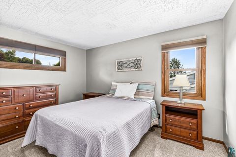 Tiny photo for 1409 Stanford Ave, Duluth, MN 55811 (MLS # 6126338)