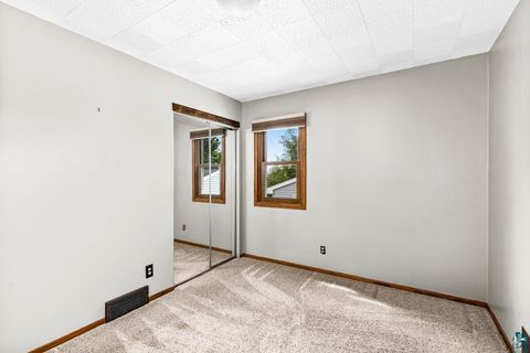 Tiny photo for 1409 Stanford Ave, Duluth, MN 55811 (MLS # 6126338)