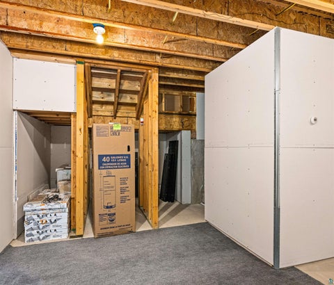 Tiny photo for 509 N 12th Ave W AVE, Duluth, MN 55806 (MLS # 6127056)