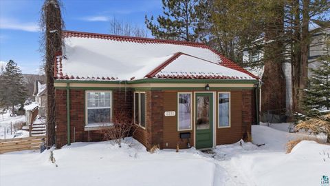 Photo of 2201 Vermilion Rd, Duluth, MN 55803 (MLS # 6124121)