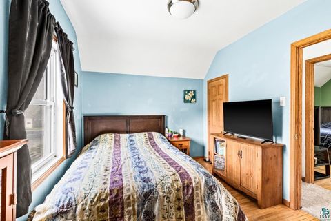 Tiny photo for 822 E 7th St, Duluth, MN 55805 (MLS # 6125173)