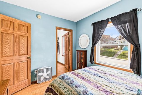 Tiny photo for 822 E 7th St, Duluth, MN 55805 (MLS # 6125173)
