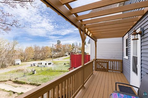 Tiny photo for 822 E 7th St, Duluth, MN 55805 (MLS # 6125173)