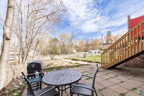 Tiny photo for 822 E 7th St, Duluth, MN 55805 (MLS # 6125173)