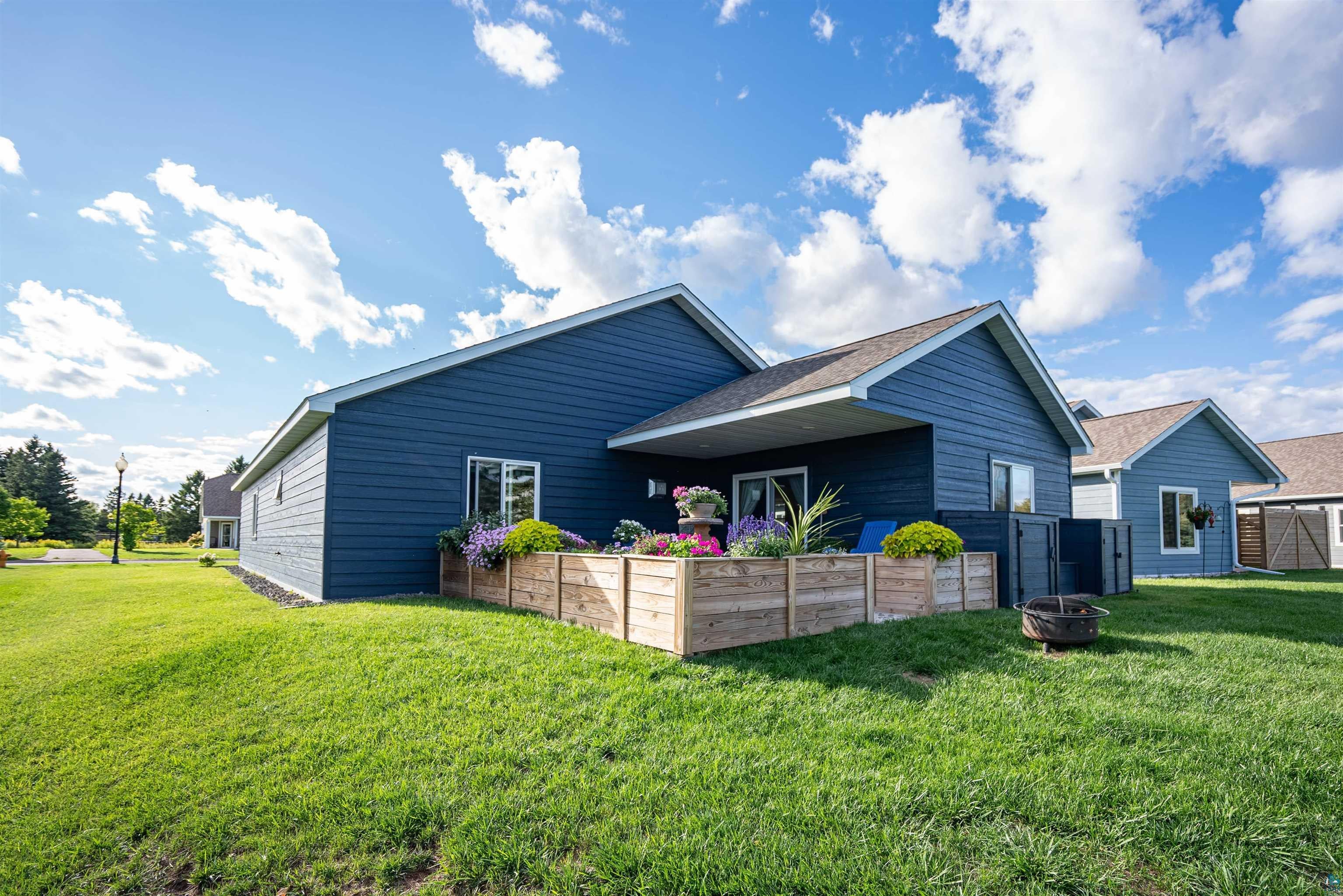 33 Billings Ln