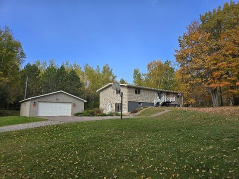 Photo of 4085 Fiskett Rd, Duluth, MN 55803 (MLS # 6122416)