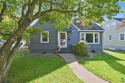 Photo of 4314 Cooke St, Duluth, MN 55804 (MLS # 6128325)