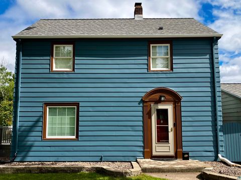 Photo of 3406 E 4th St, Duluth, MN 55804 (MLS # 6123884)