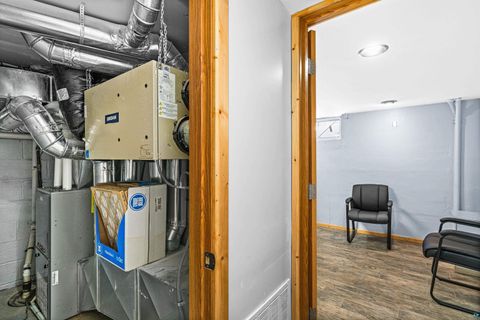 Tiny photo for 6015 E Superior St, Duluth, MN 55804 (MLS # 6123860)