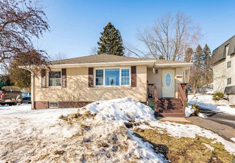 Tiny photo for 6015 E Superior St, Duluth, MN 55804 (MLS # 6123860)