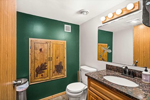 Tiny photo for 6015 E Superior St, Duluth, MN 55804 (MLS # 6123860)