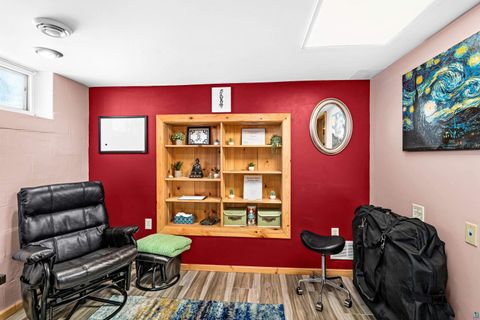 Tiny photo for 6015 E Superior St, Duluth, MN 55804 (MLS # 6123860)