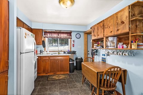 Tiny photo for 6015 E Superior St, Duluth, MN 55804 (MLS # 6123860)