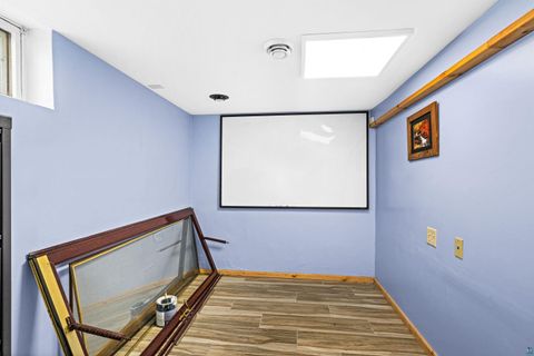 Tiny photo for 6015 E Superior St, Duluth, MN 55804 (MLS # 6123860)