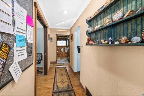 Tiny photo for 6015 E Superior St, Duluth, MN 55804 (MLS # 6123860)