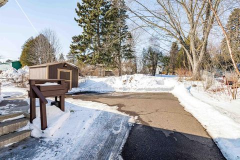 Tiny photo for 6015 E Superior St, Duluth, MN 55804 (MLS # 6123860)