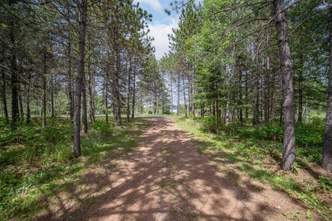 Tiny photo for 41 Turner Rd, Duluth, MN 55803 (MLS # 6123547)