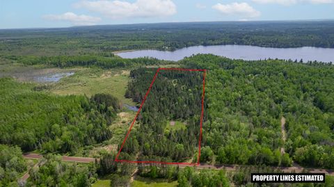 Tiny photo for 41 Turner Rd, Duluth, MN 55803 (MLS # 6123547)