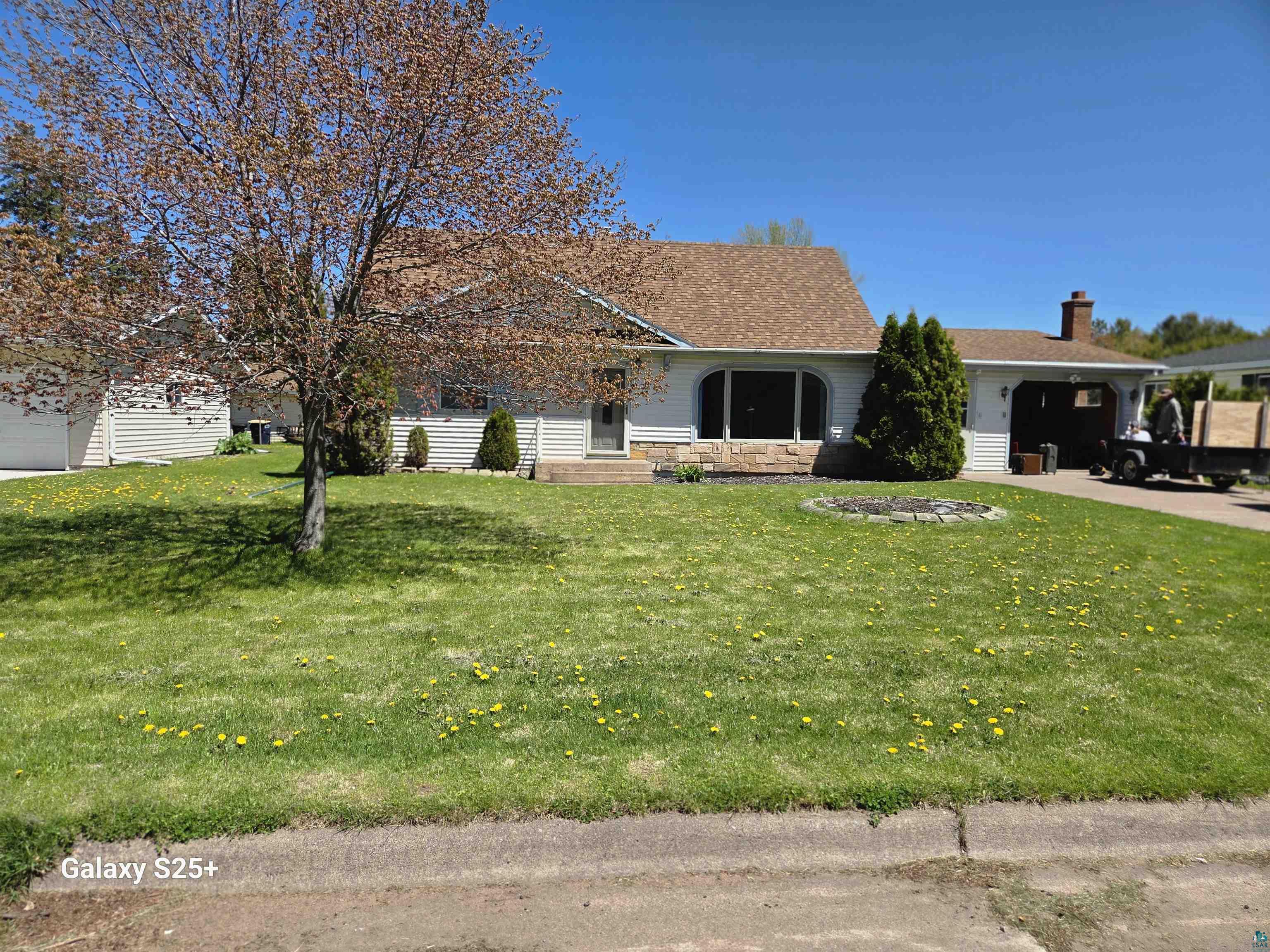 1308 W 11th Ave W