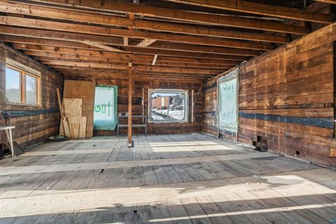 Tiny photo for 2502 W 3rd St, Duluth, MN 55806 (MLS # 6123758)