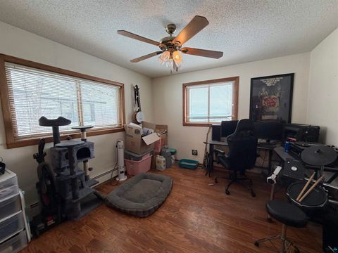 Tiny photo for 1025 W 8th St, Duluth, MN 55806 (MLS # 6123991)