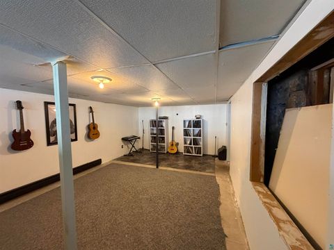 Tiny photo for 1025 W 8th St, Duluth, MN 55806 (MLS # 6123991)