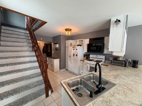 Tiny photo for 1025 W 8th St, Duluth, MN 55806 (MLS # 6123991)