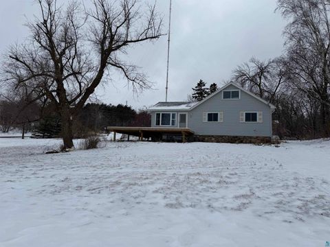 Tiny photo for 1025 W 8th St, Duluth, MN 55806 (MLS # 6123991)