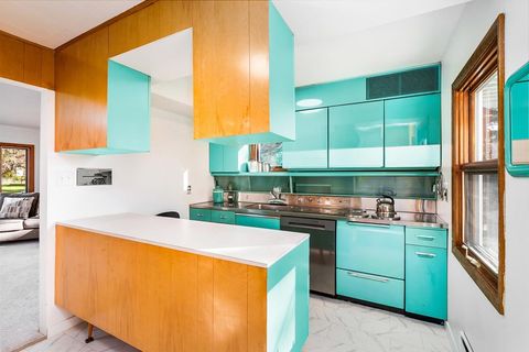 Tiny photo for 4320 Oneida St, Duluth, MN 55804 (MLS # 6122537)