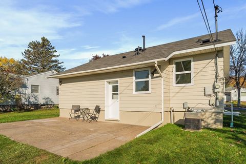 Tiny photo for 4320 Oneida St, Duluth, MN 55804 (MLS # 6122537)