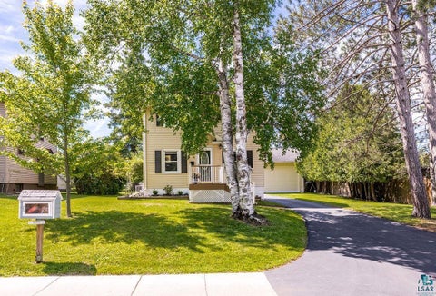 Tiny photo for 26 W Mankato St, Duluth, MN 55803 (MLS # 6126480)