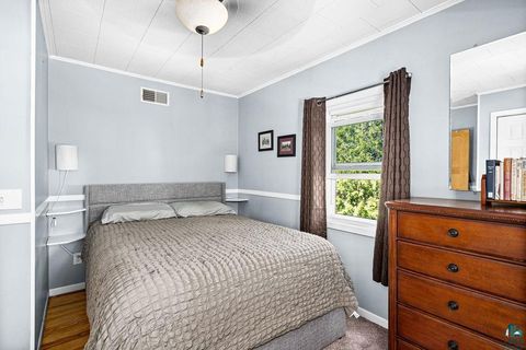 Tiny photo for 26 W Mankato St, Duluth, MN 55803 (MLS # 6126480)