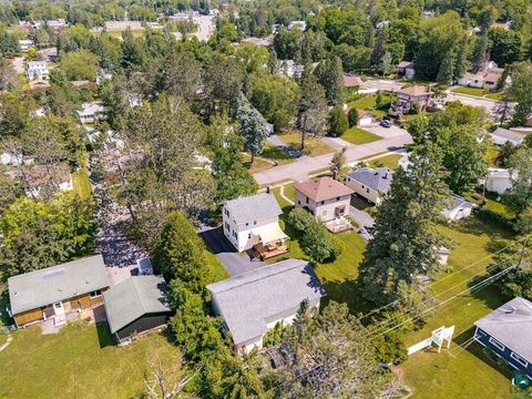 Tiny photo for 26 W Mankato St, Duluth, MN 55803 (MLS # 6126480)