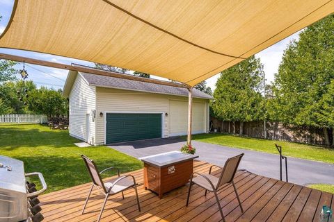 Tiny photo for 26 W Mankato St, Duluth, MN 55803 (MLS # 6126480)