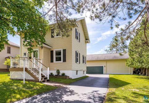 Photo of 26 W Mankato St, Duluth, MN 55803 (MLS # 6126480)