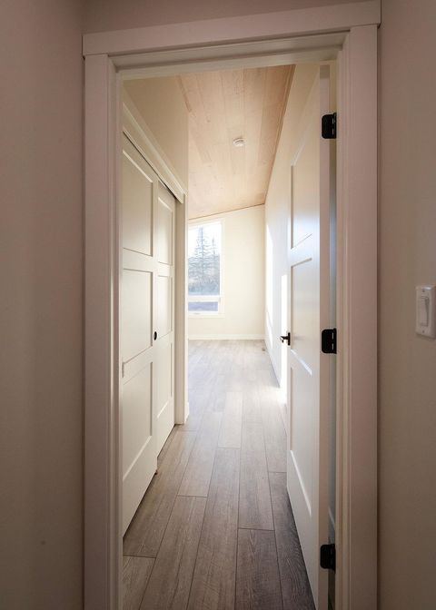 Tiny photo for 114116 E Lakeview Dr, Silver Bay, MN 55614 (MLS # 6122234)