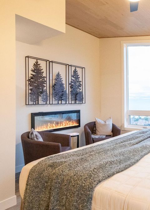 Tiny photo for 114116 E Lakeview Dr, Silver Bay, MN 55614 (MLS # 6122234)