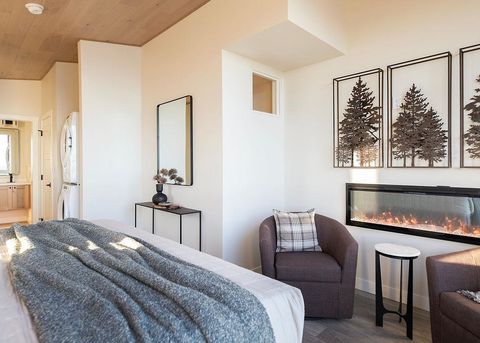 Tiny photo for 114116 E Lakeview Dr, Silver Bay, MN 55614 (MLS # 6122234)