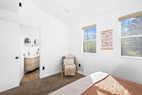 Tiny photo for 4074 W Tischer Rd, Duluth, MN 55803 (MLS # 6122512)