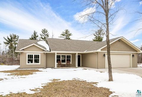 Photo of 521 School Ave, Carlton, MN 55718 (MLS # 6124438)