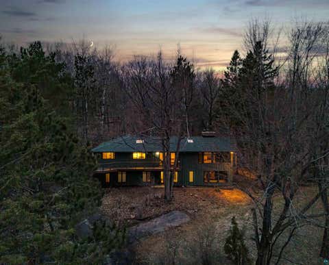 Tiny photo for 2207 Heather Ave, Duluth, MN 55803 (MLS # 6126904)