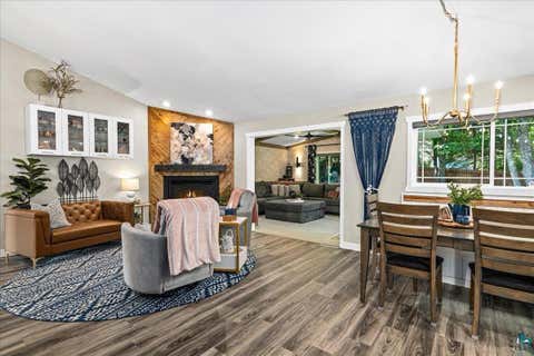 Tiny photo for 231 Chambersburg Dr, Duluth, MN 55811 (MLS # 6126619)