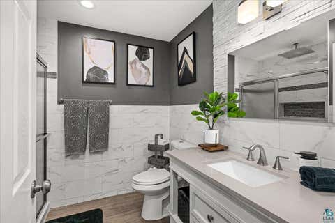 Tiny photo for 231 Chambersburg Dr, Duluth, MN 55811 (MLS # 6126619)