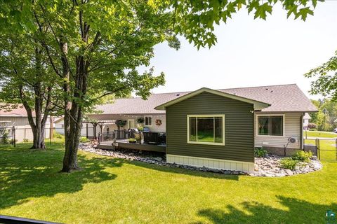 Tiny photo for 231 Chambersburg Dr, Duluth, MN 55811 (MLS # 6126619)