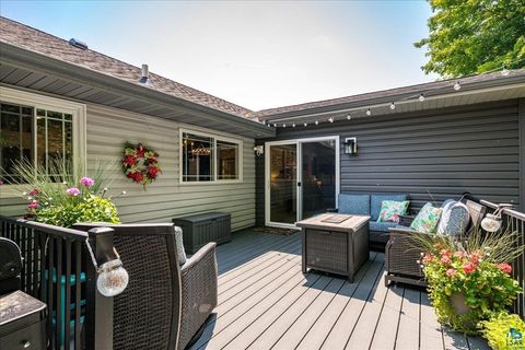 Tiny photo for 231 Chambersburg Dr, Duluth, MN 55811 (MLS # 6126619)